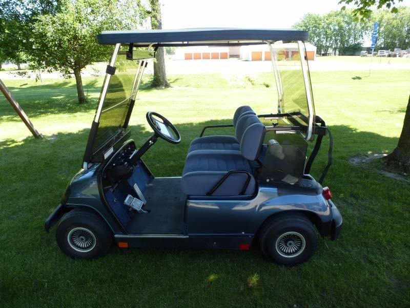 2000 Yamaha Golf Cart