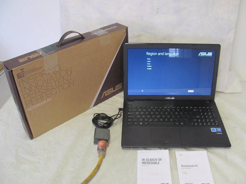 ASUS 15.6 4GB Windows 8.1 Laptop