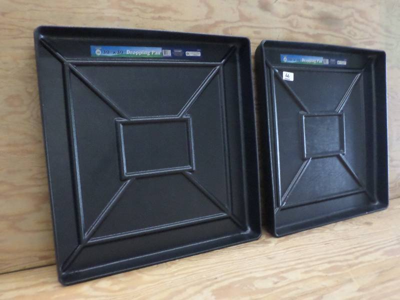 (2) New 30x30 Plastic Dropping Pa...