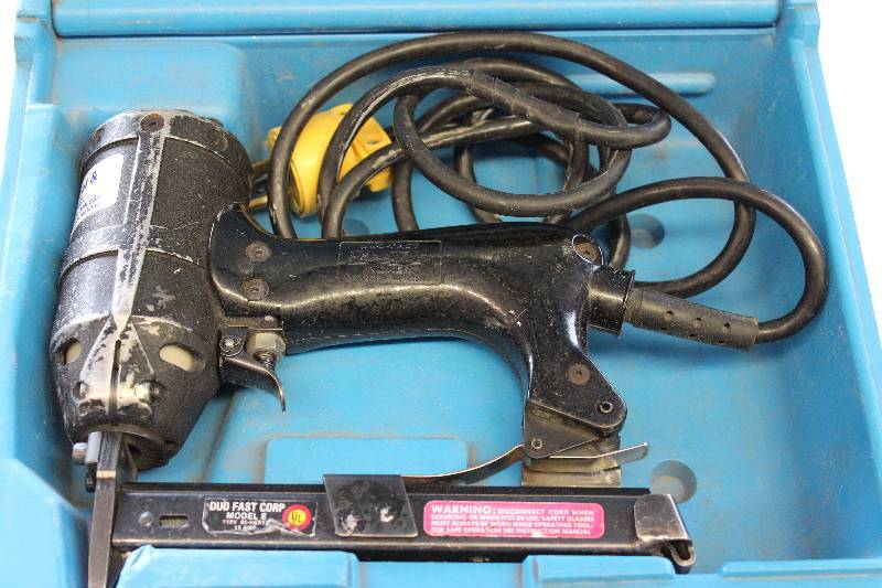Carpet Stapler