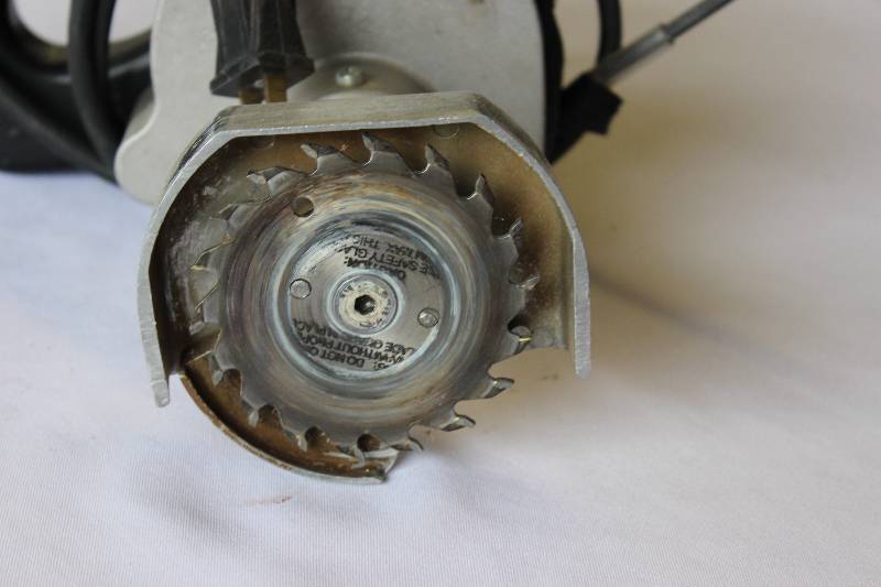 Toe Kick Saw