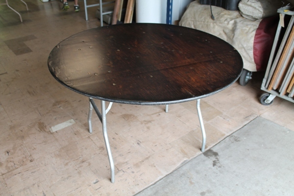 Round Table