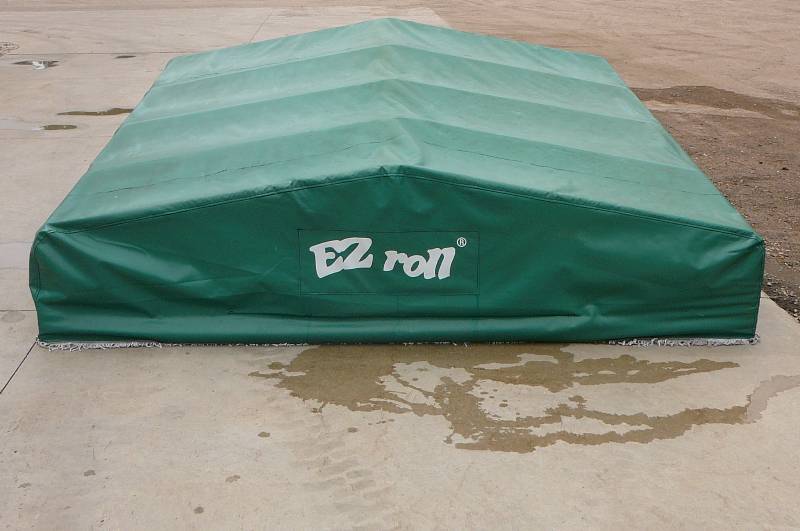 lot 55 image: Alum Canopy Frame and Cover