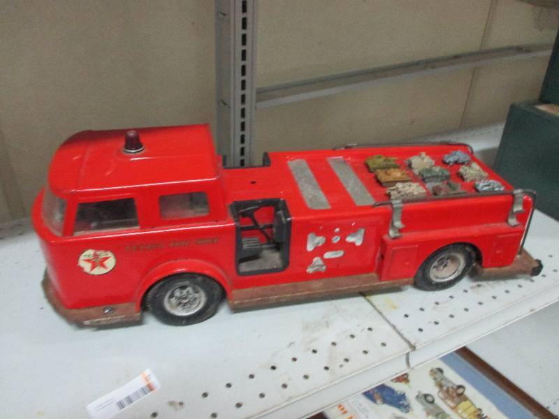 lot 37 image: Texaco fire chief