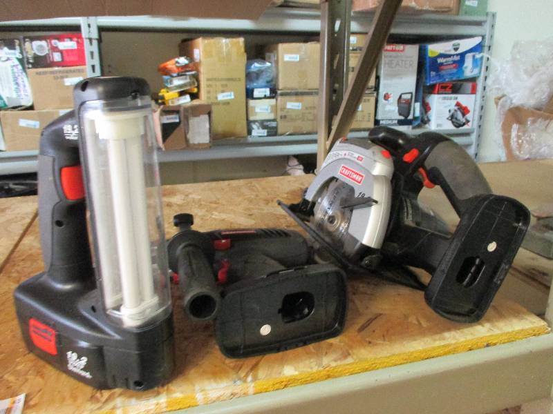 lot 43 image: Craftsman 19.2v tools