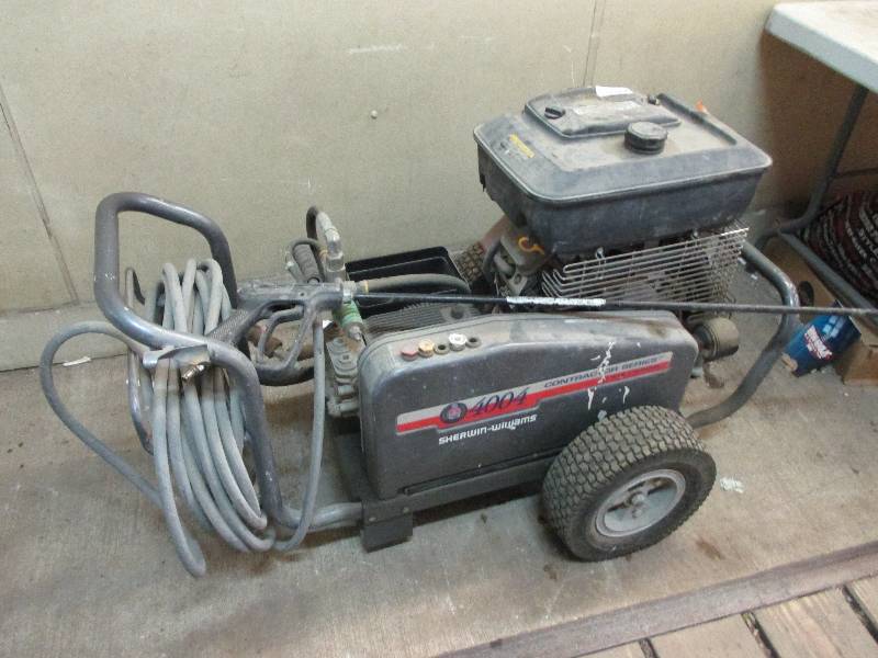 lot 76 image: Pressure Washer