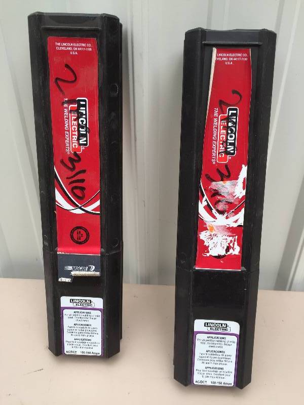 lot 40 image: Welding Rods - Lincoln Electric