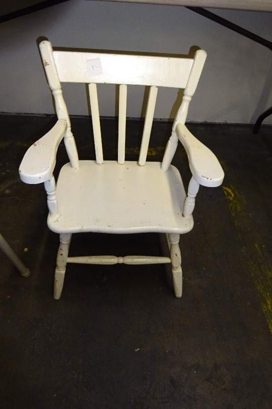 Kids wooden chair