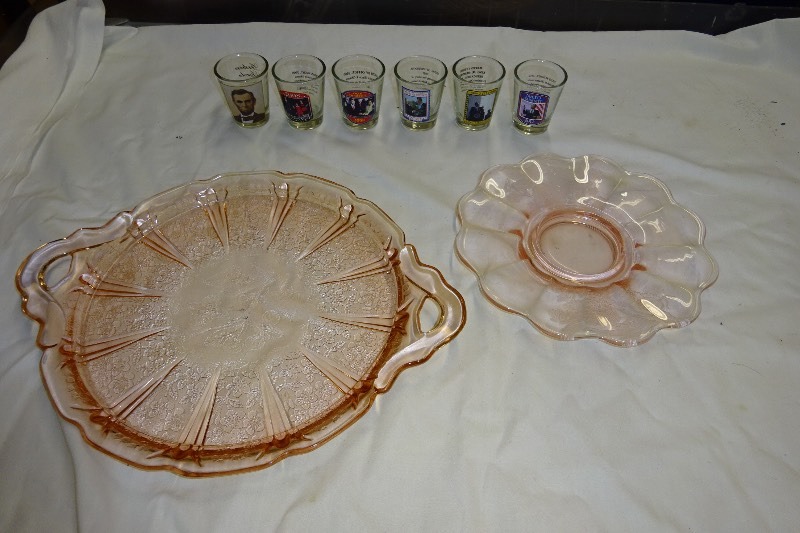 6 president shot glasses and 2 pink plates