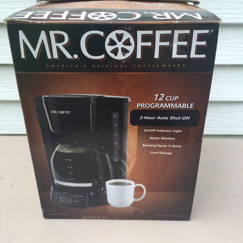 lot 23 image: Mr. Coffee 12 cup Coffee Pot