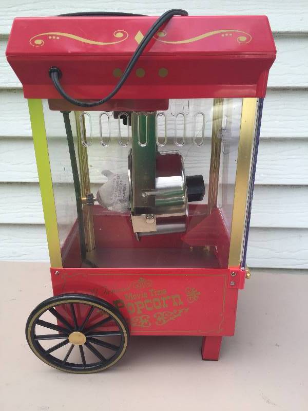 lot 25 image: Popcorn Maker