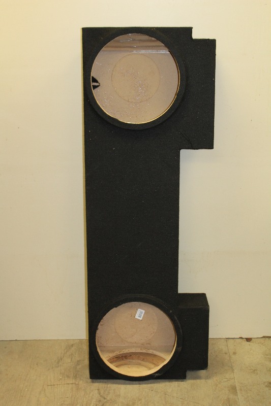 lot 2 image: Sub Box for Pickup Trucks.