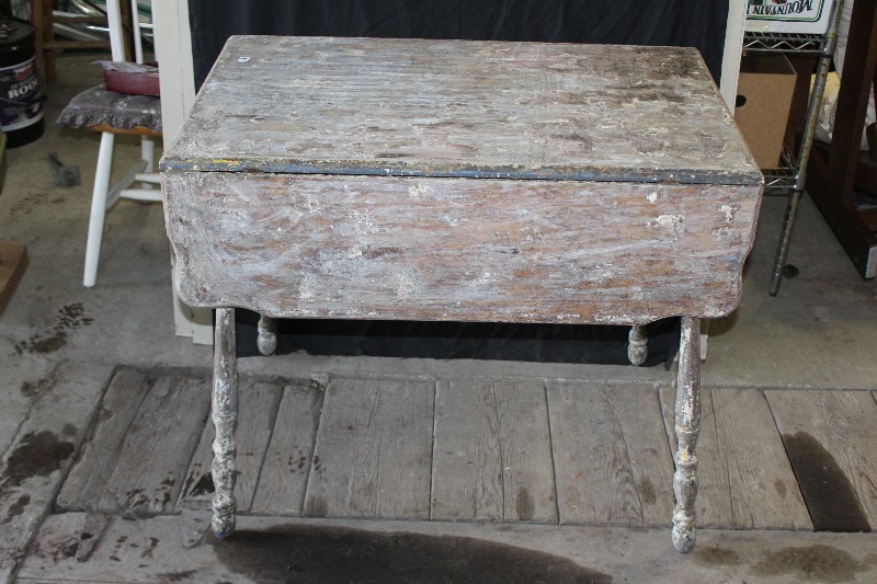 lot 9 image: Antique Drop Leaf Table