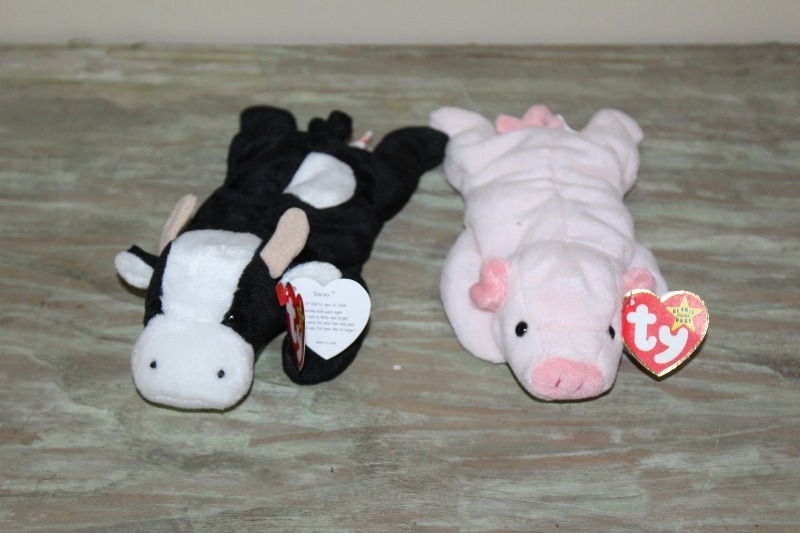 lot 66 image: Beanie Babies