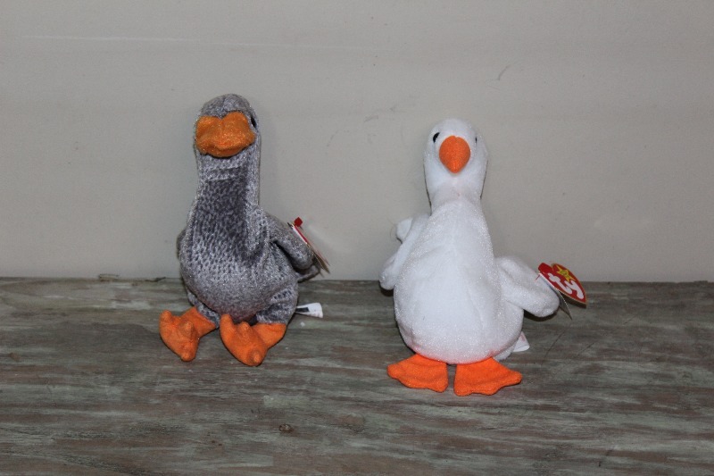 lot 67 image: Beanie Babies