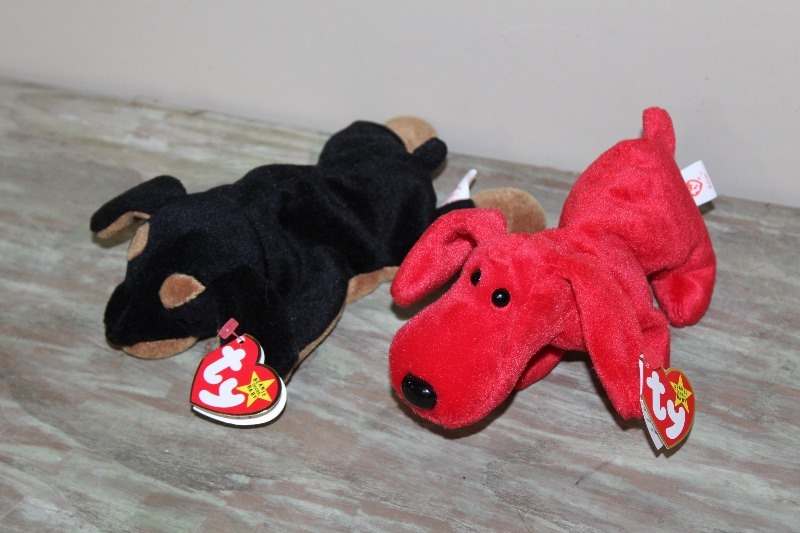 lot 72 image: Beanie Babies