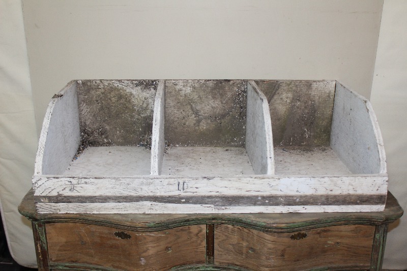 lot 103 image: Vintage Wood Parts  Storage Bin