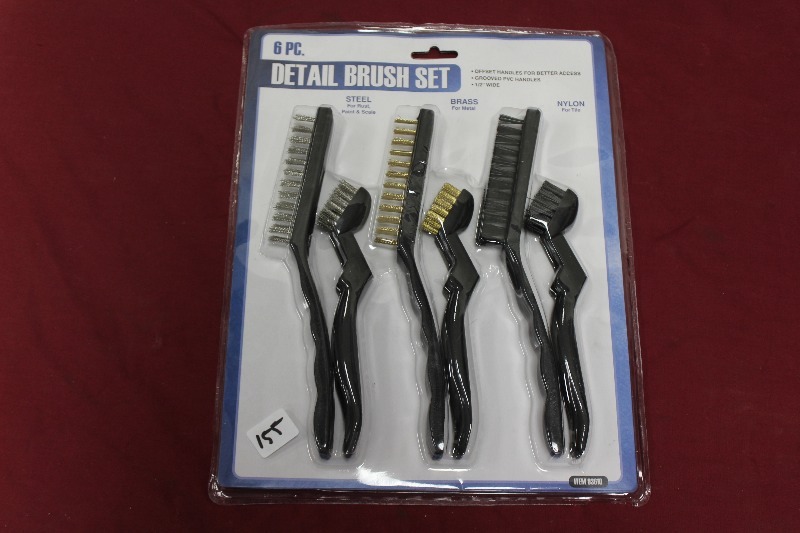 lot 155 image: 6 Piece Detail Brush Set