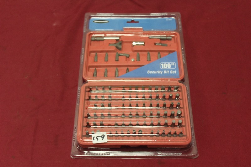 lot 159 image: 100 Piece Security Bit Set