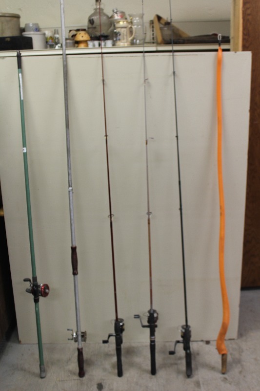 lot 212 image: Lot of Fishing Poles