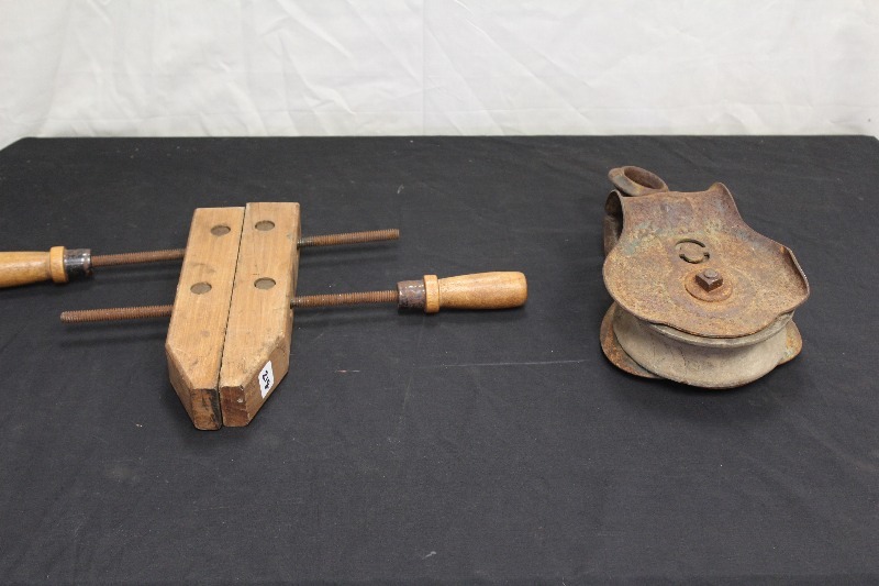 lot 218 image: Wood Clamp and Pully