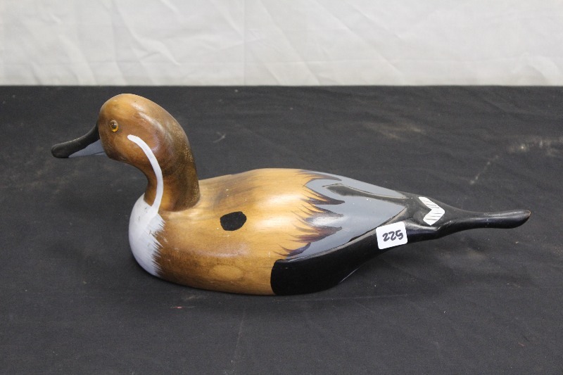 lot 225 image: Painted Wood Duck
