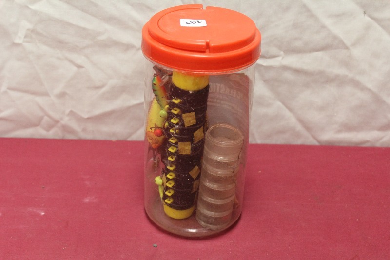 lot 247 image: Fishing Supplies