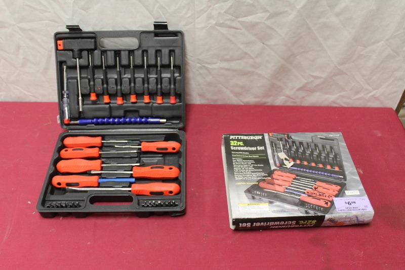 lot 302 image: Screwdriver Set