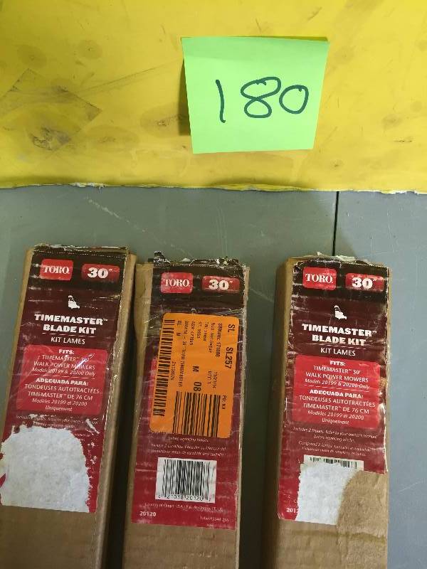 lot 180 image: Lot of 3 Toro 30 Timemaster BladeKit