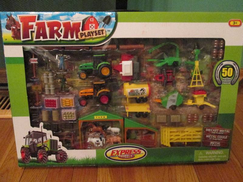 express wheels 50 piece farm playse...