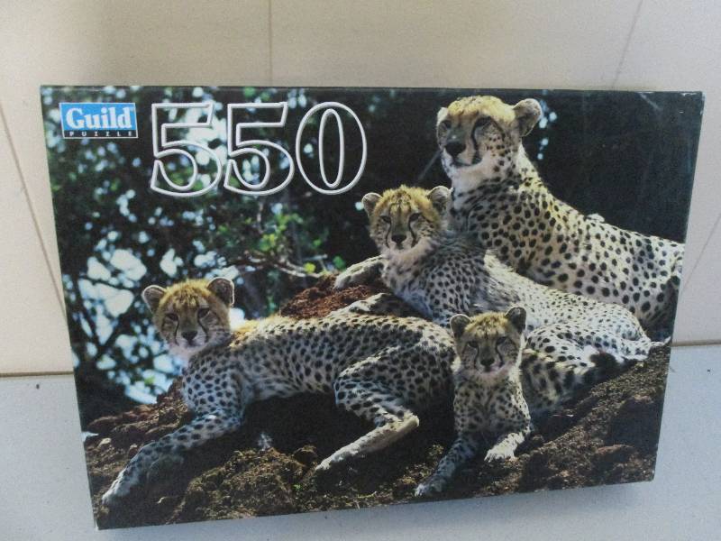 guild 550 piece cheeta puzzle 14x...