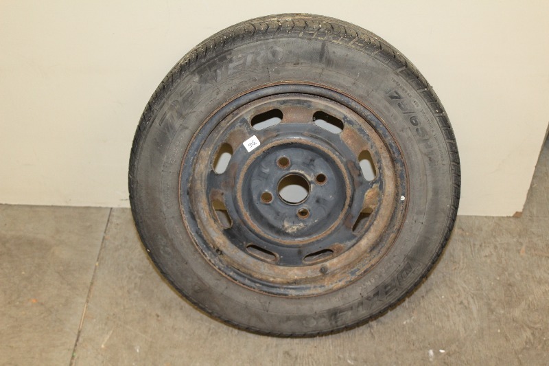 P17565R14 Tire on Wheel
