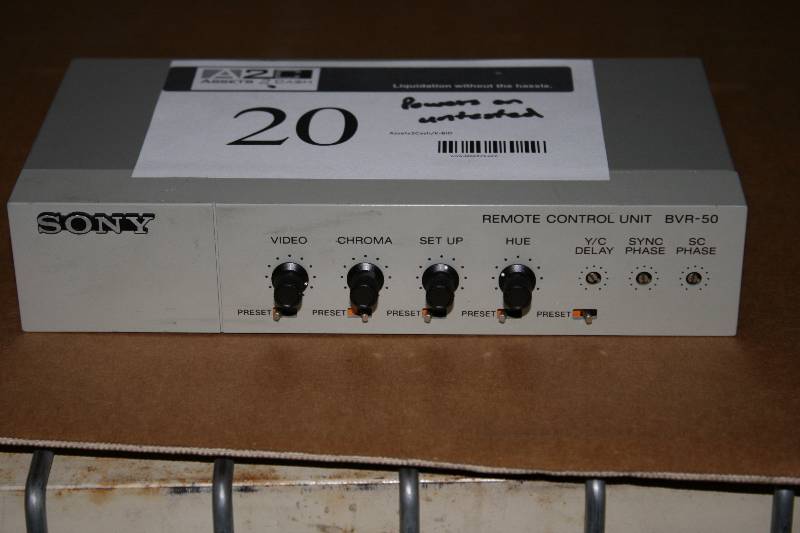 lot 20 image: Sony Remote Control Model BVR-50 Powers On & Untested.
