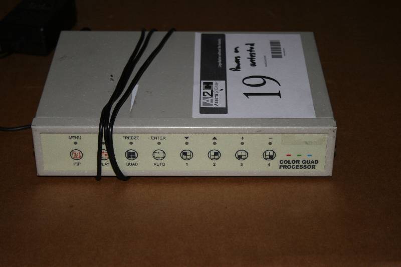 lot 19 image: Color Quad Processor Powers On & Untested.