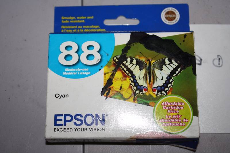 lot 82 image: Replacement Print Cartridge For Models Epson T048120 Black.