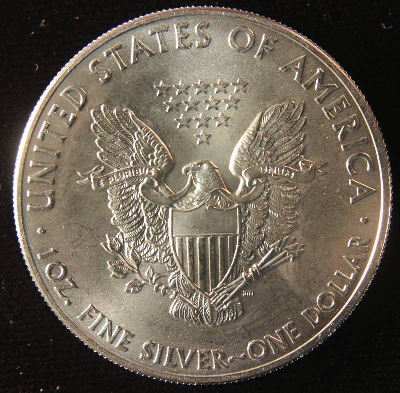 2014 US SILVER EAGLE .999 FINE SILVER IN AIRTITE HOLDER