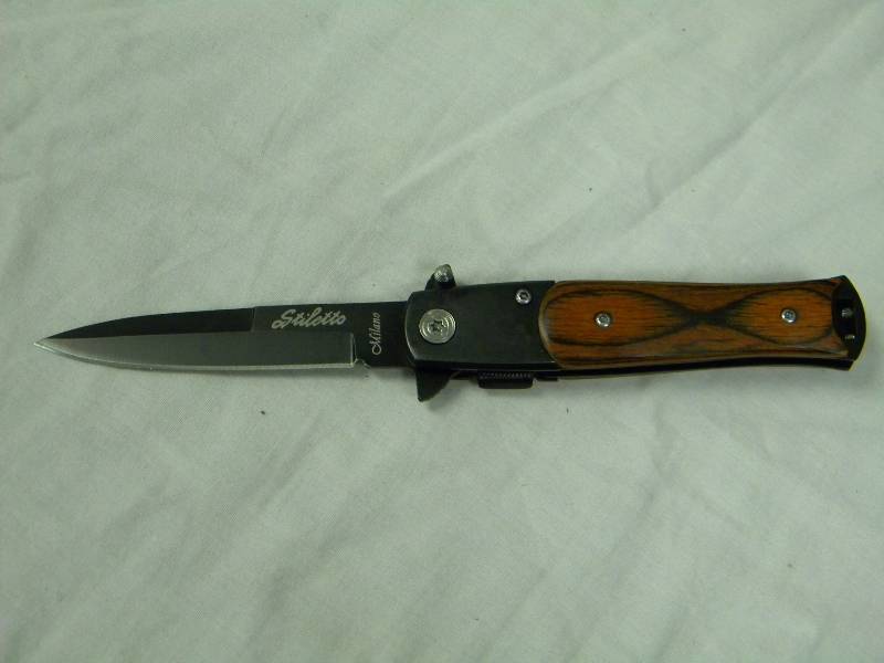 lot 23 image: Stiletto Type Folding Knife