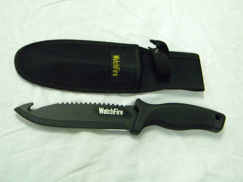 lot 28 image: Watchfire Hunting Knife