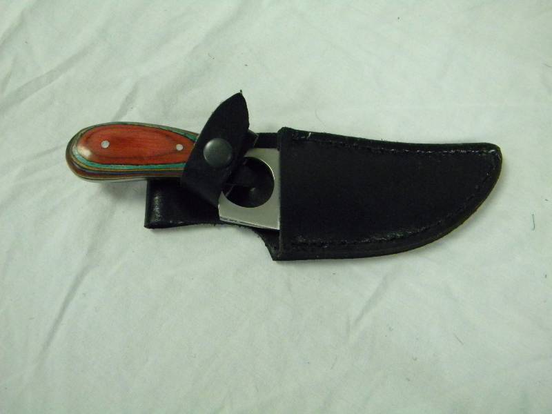 lot 37 image: Knife