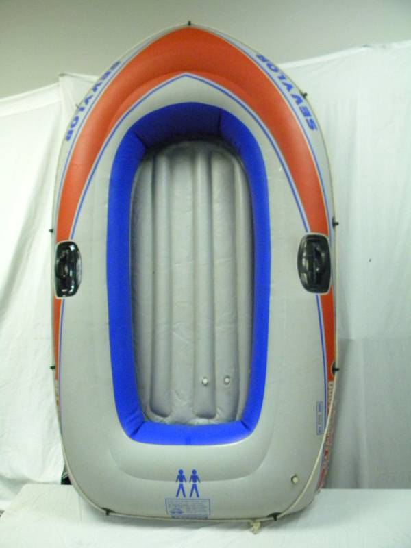 lot 44 image: Inflatable Raft