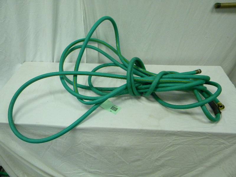 lot 69 image: Garden Hose