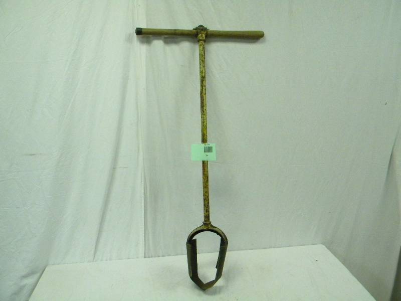 lot 95 image: Post Hole Digger