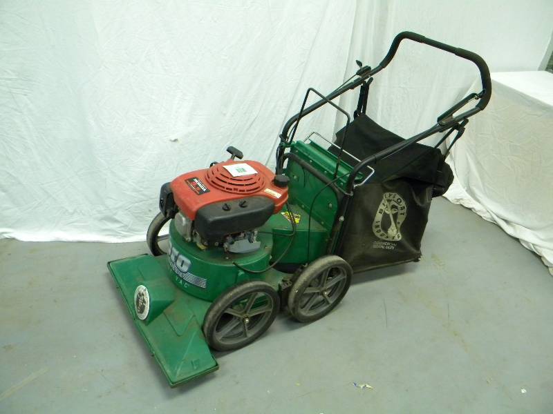 lot 2 image: Billy Goat Pro Series Quiet Vac