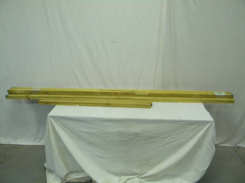 lot 126 image: Lumber 2 X 2