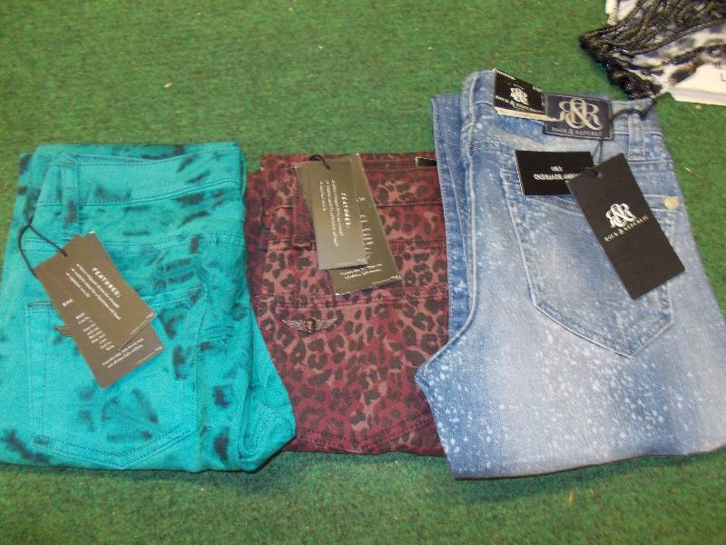 Skinnies