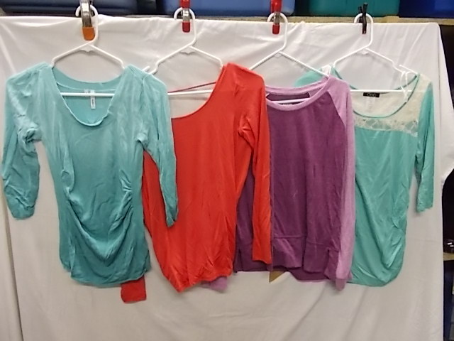 Shirts & Sweaters