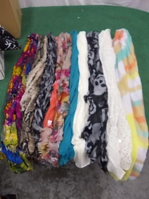 Assorted Fashion Scarves