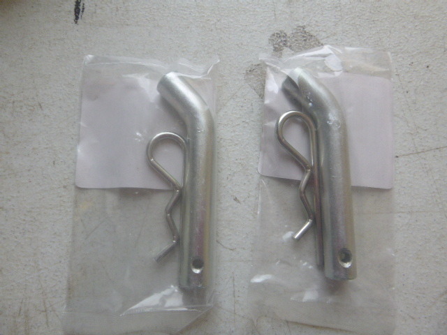 2 Valley Hitch Pins