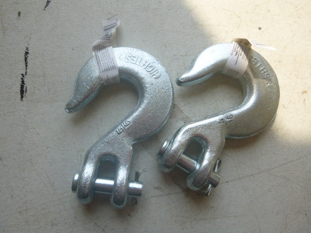2 Clevis Slip Hooks