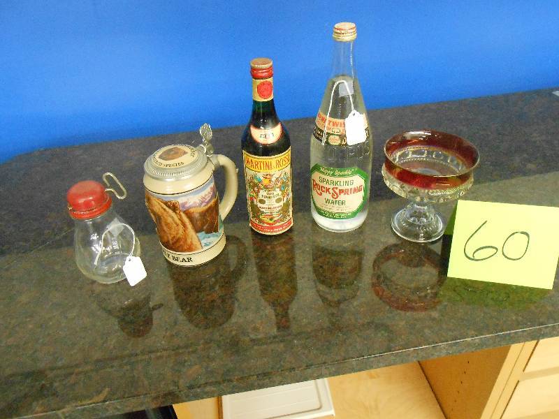 lot 60 image: Antique bottles and containers